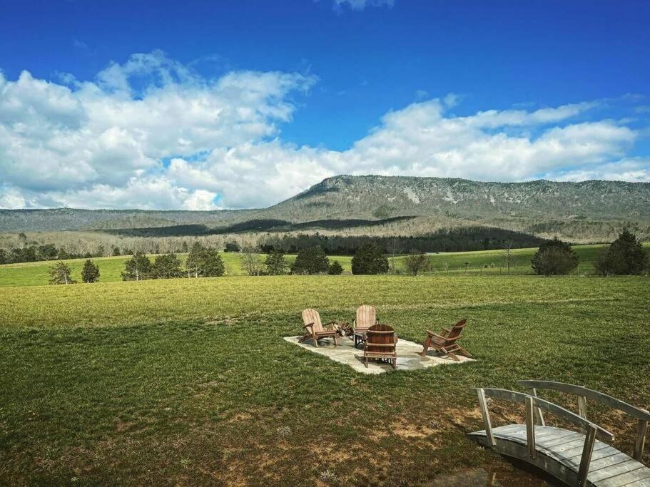 Holly Tree Retreat Located In Beautiful Luray, Va. Villa ภายนอก รูปภาพ