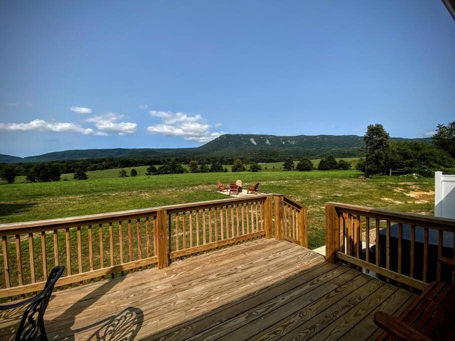 Holly Tree Retreat Located In Beautiful Luray, Va. Villa ภายนอก รูปภาพ